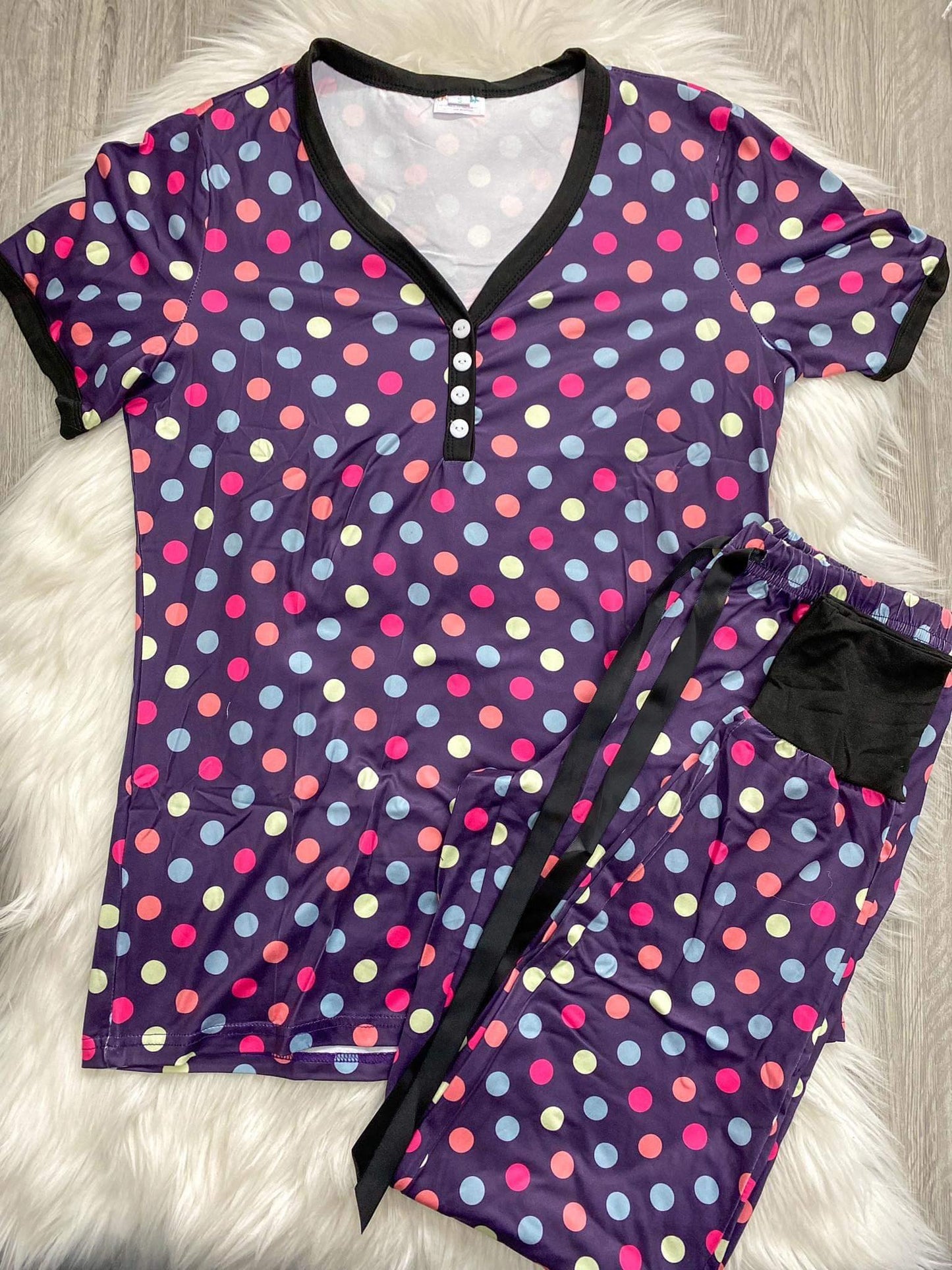 PREORDER: Short Sleeve Pajama Set in Polka Dot