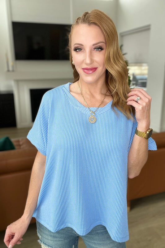 Textured Line Twisted Short Sleeve Top in Sky Blue